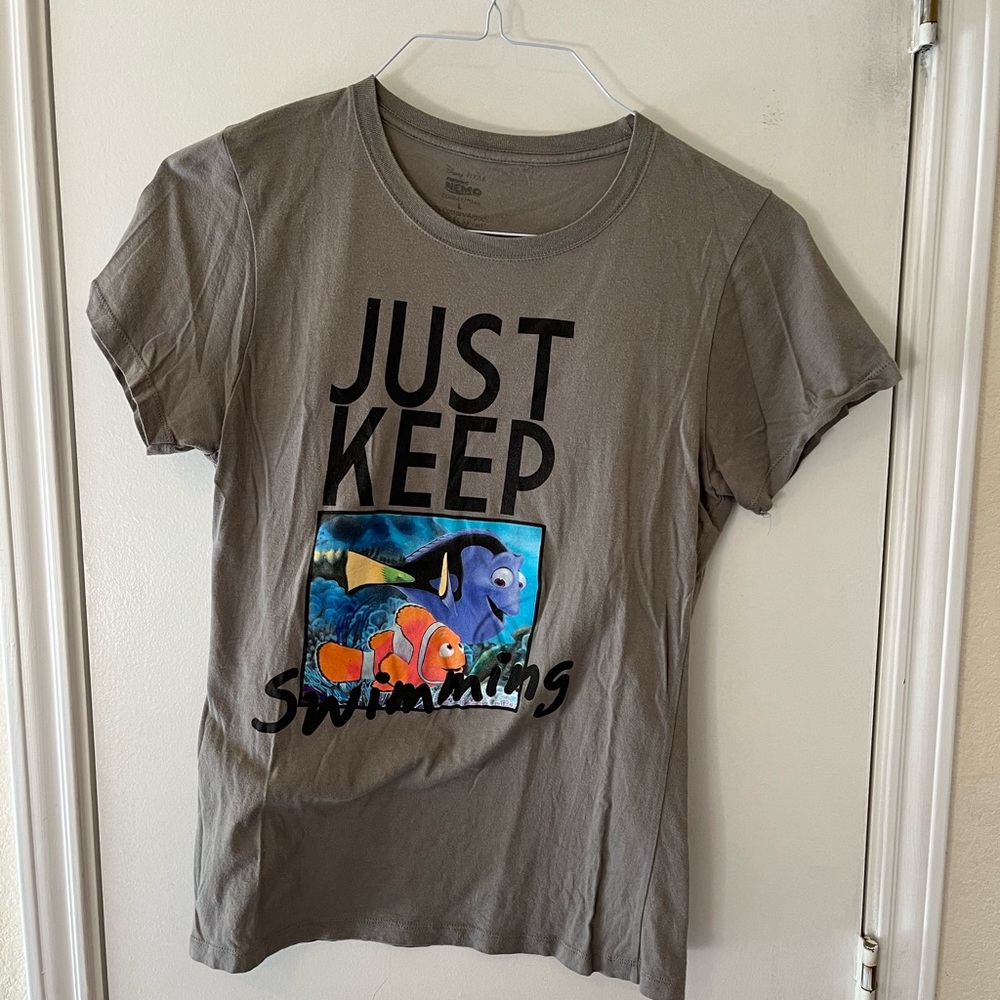 Gray “Just Keep Swimming” t-shirt